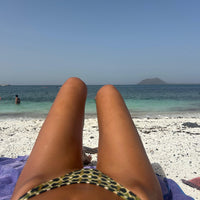 Kiwi Bottom