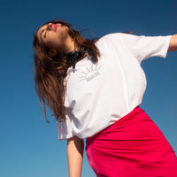 Pareo a mezzaluna colore fucsia satinato Pensato per un perfetto mix&match con la nuova collezione Bikini 100% Lycra 100% Made in Italy